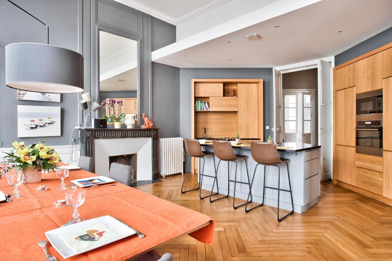 En Plein Centre Ville Appartement D'Exception Nantes Extérieur photo