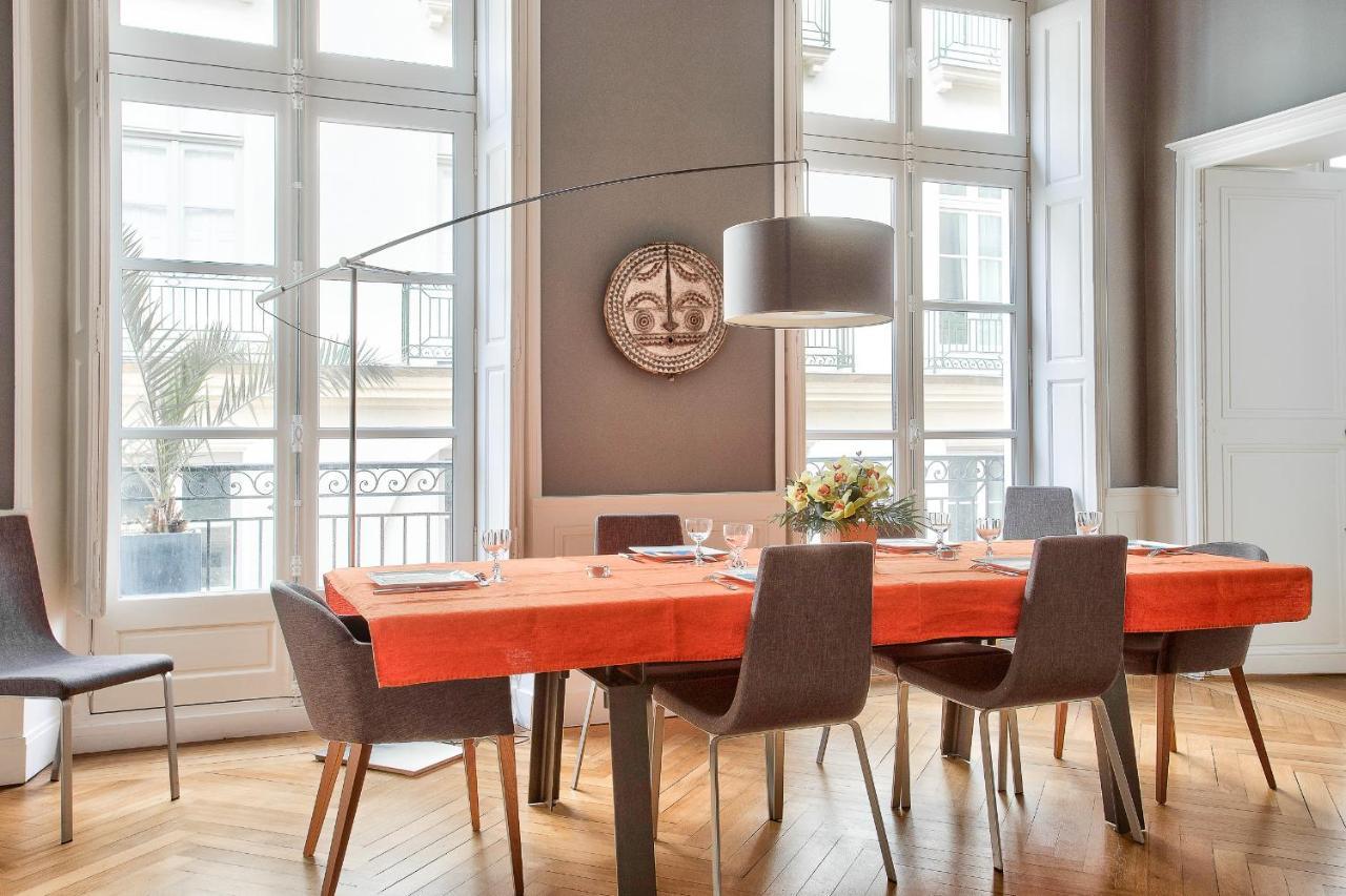 En Plein Centre Ville Appartement D'Exception Nantes Extérieur photo
